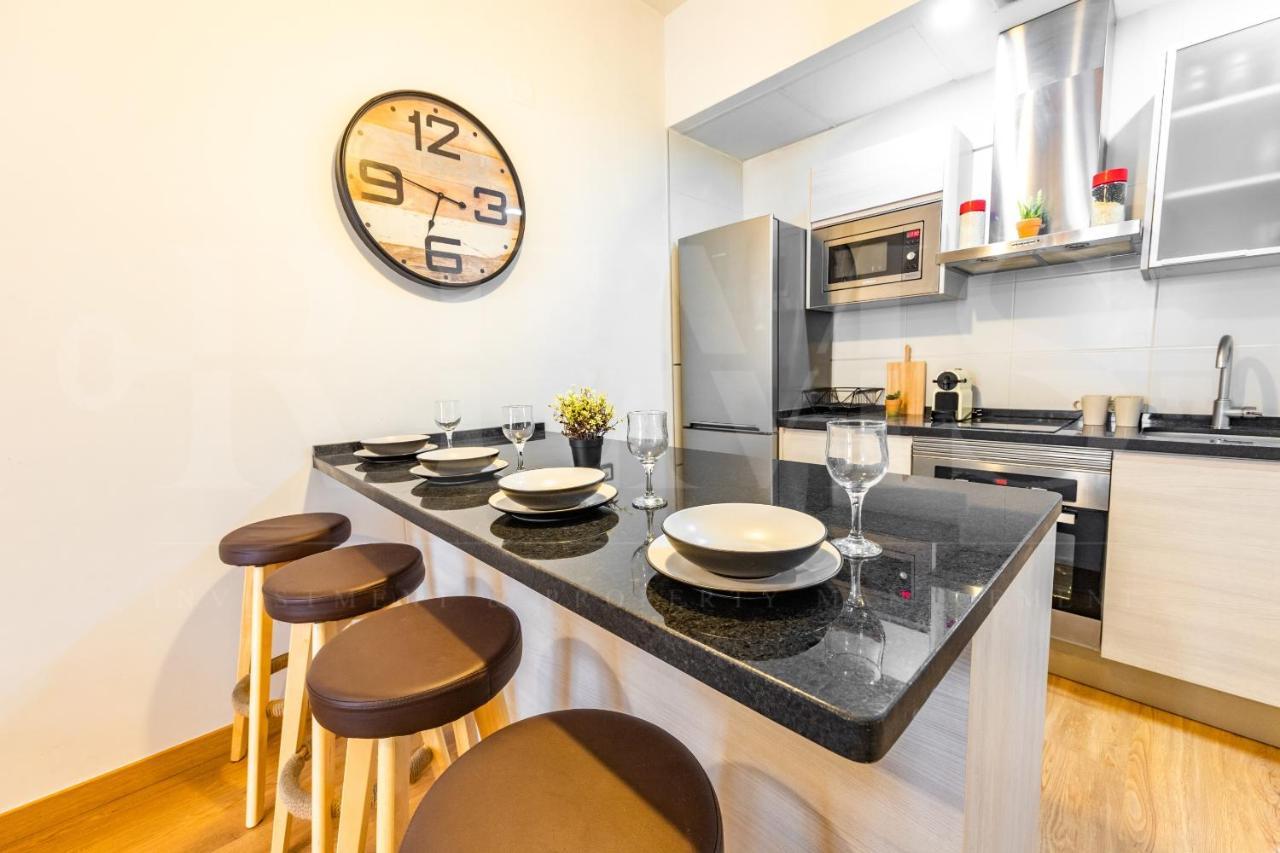 Apartmán Cozy Flat With Common Pool & Parking - Center By Rems Màlaga Exteriér fotografie