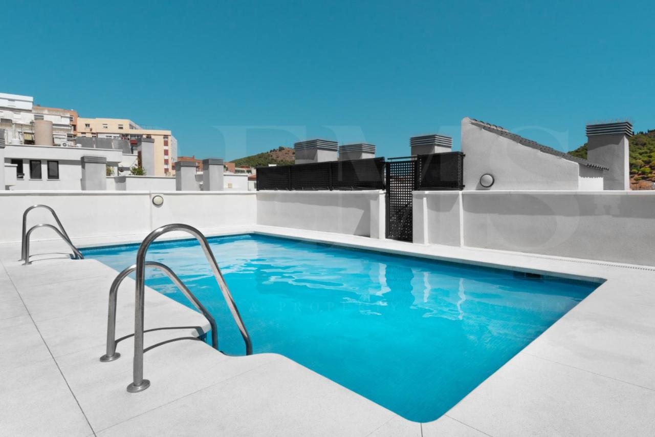 Apartmán Cozy Flat With Common Pool & Parking - Center By Rems Màlaga Exteriér fotografie