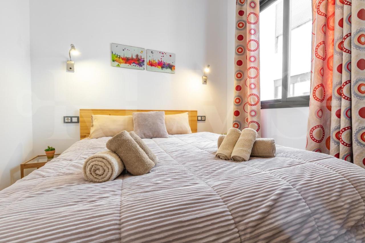 Apartmán Cozy Flat With Common Pool & Parking - Center By Rems Màlaga Exteriér fotografie