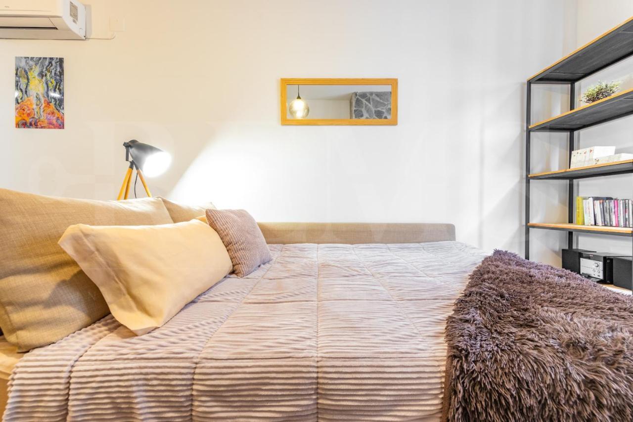 Apartmán Cozy Flat With Common Pool & Parking - Center By Rems Màlaga Exteriér fotografie