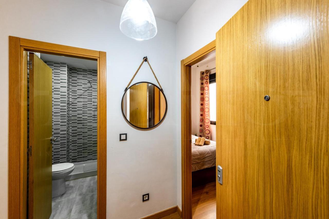 Apartmán Cozy Flat With Common Pool & Parking - Center By Rems Màlaga Exteriér fotografie