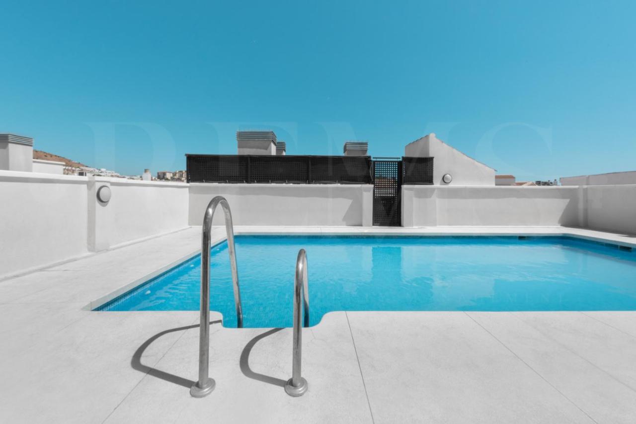 Apartmán Cozy Flat With Common Pool & Parking - Center By Rems Màlaga Exteriér fotografie