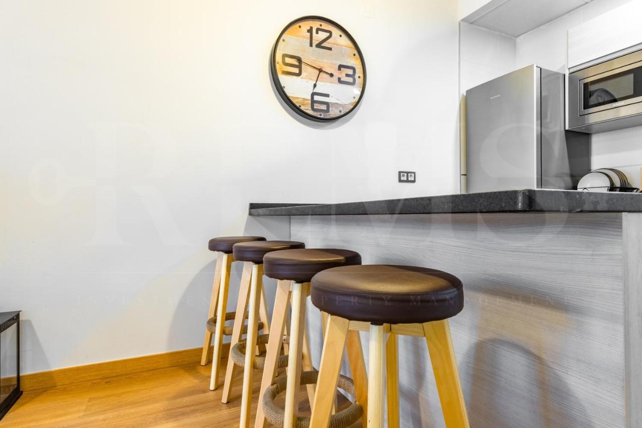 Apartmán Cozy Flat With Common Pool & Parking - Center By Rems Màlaga Exteriér fotografie